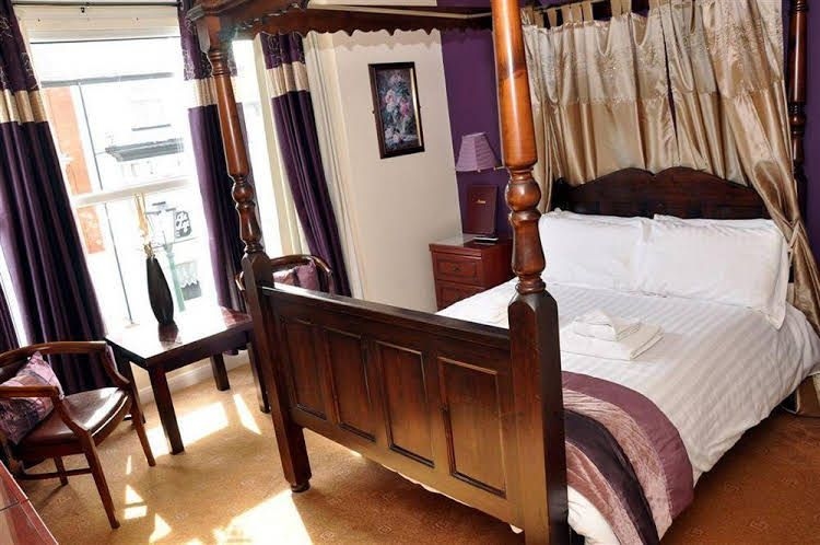 โดฟเดล โฮเทล แอนด์ เรสเตอรองต์ (Dovedale Hotel and Restaurant)4