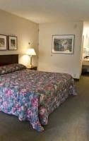 University Place Hotel and Conference Center4