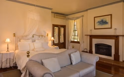 Executive King Room with Spa Bath