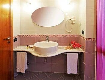 Hotel Villa Tiziana1