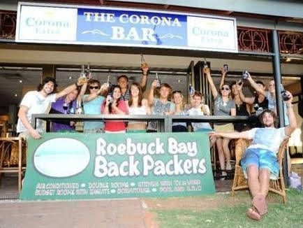 โรบัค เบย์ โฮเต็ล (Roebuck Bay Hotel)2