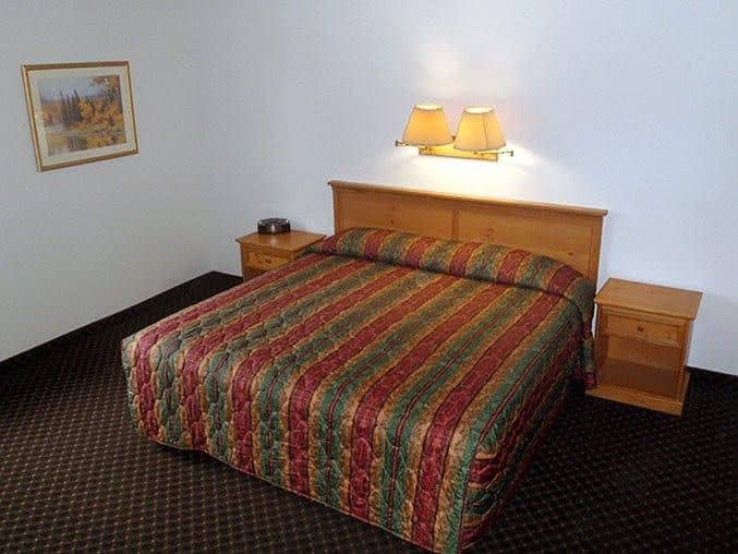 TLC Inn TLC Inn