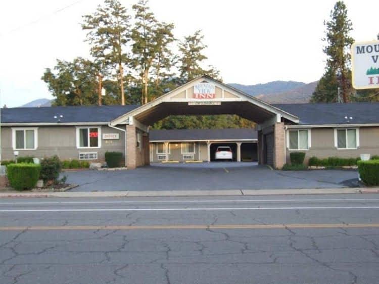 Mountain View Inn Yreka CA Mountain View Inn Yreka CA