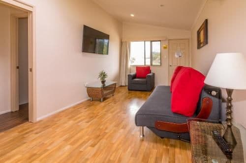 Two-Bedroom Bungalow with Air-conditioning