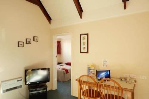 Executive One-Bedroom Apartment