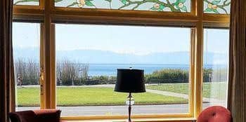 Dashwood Manor Seaside Bed & Breakfast Dashwood Manor Seaside Bed & Breakfast