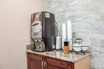 Econo Lodge Shelbyville2