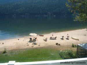 Willow Point Beach House Bed & Breakfast
