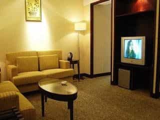 Ramada Plaza Yantai Ramada Plaza Yantai