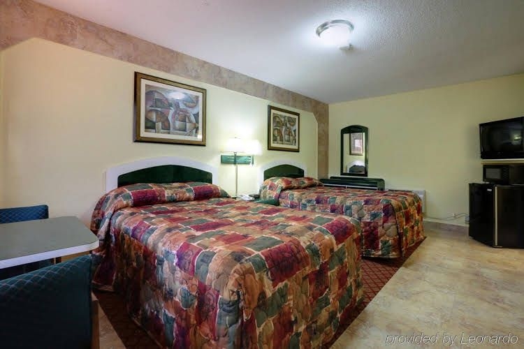 America's Best Value Inn Daytona Beach/Oceanfront4