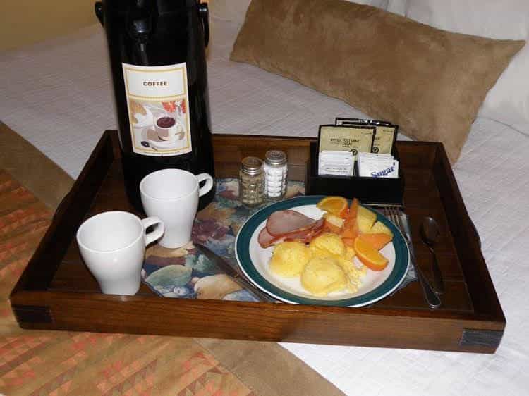 Rivers Edge Motel Lodge & Resort