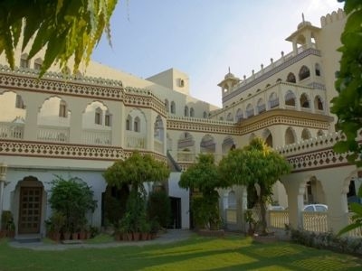 ฟอร์ท จันทราคุปท์ โฮเต็ล (Fort Chandragupt Hotel)0