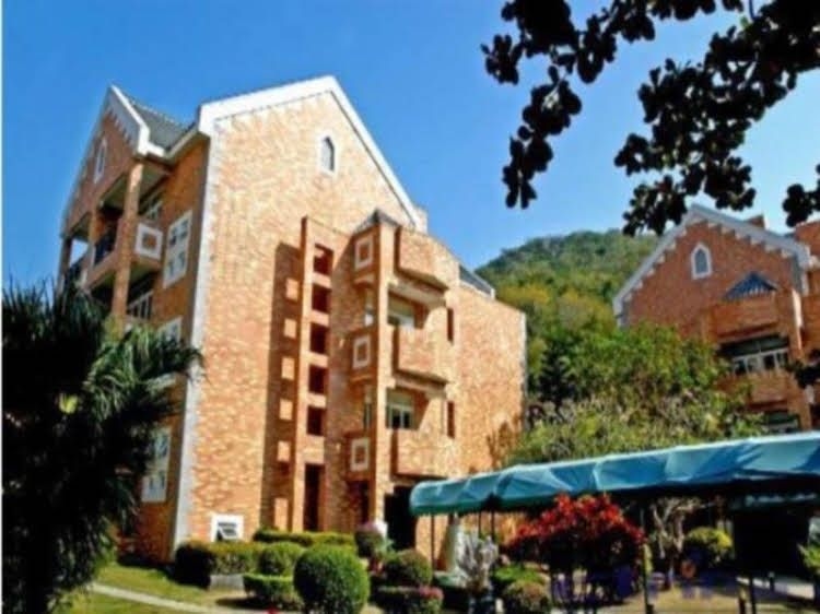 Huandao Beach Hotel4