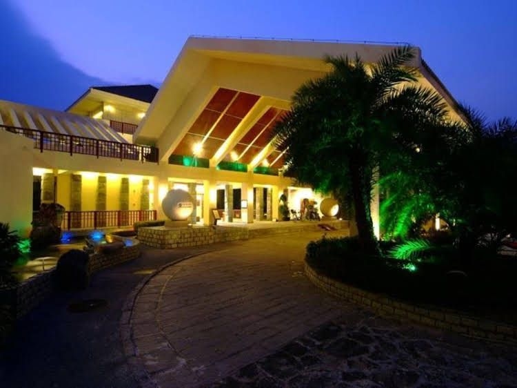 Huandao Beach Hotel1