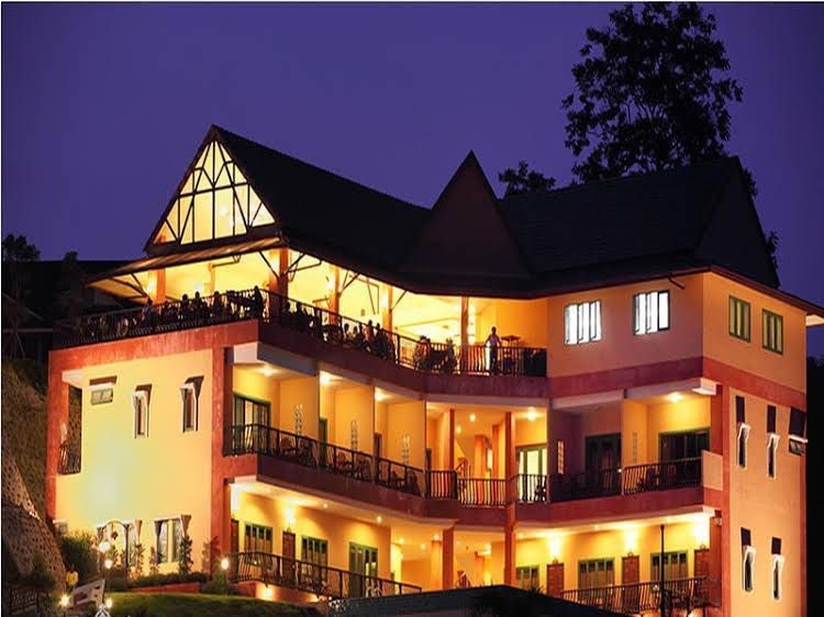 สามประสบ รีสอร์ท (Samprasob Resort)1