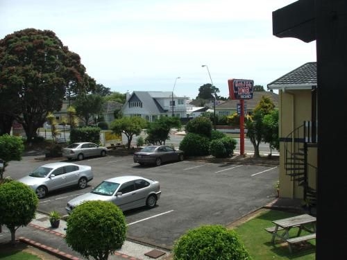 Saddle and Sulky Motor Lodge1