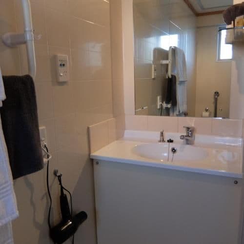 Studio with Spa Bath