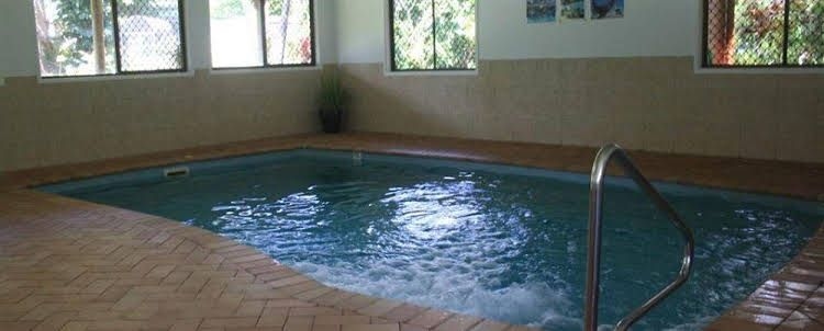 Paradise Palms Resort4