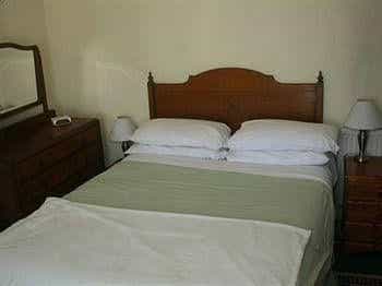 The Knoll Guesthouse