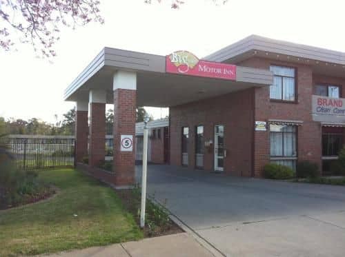 Big Valley Lakeside Paradise Motor Inn Big Valley Lakeside Paradise Motor Inn