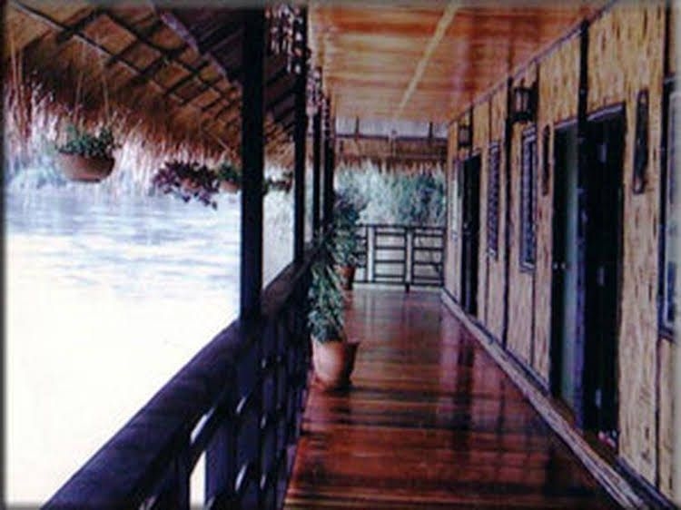 แฮปปี้เนส รีสอร์ท (Happiness Resort)4