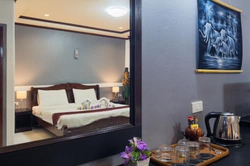 Family Suite (3 Adults + 1 Child)