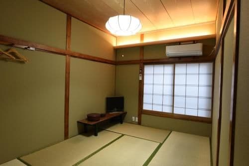 Japanese-Style Twin Room with Shared Bathroom