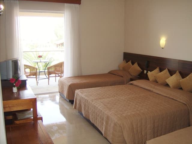 FAMILY ROOM SEA VIEW