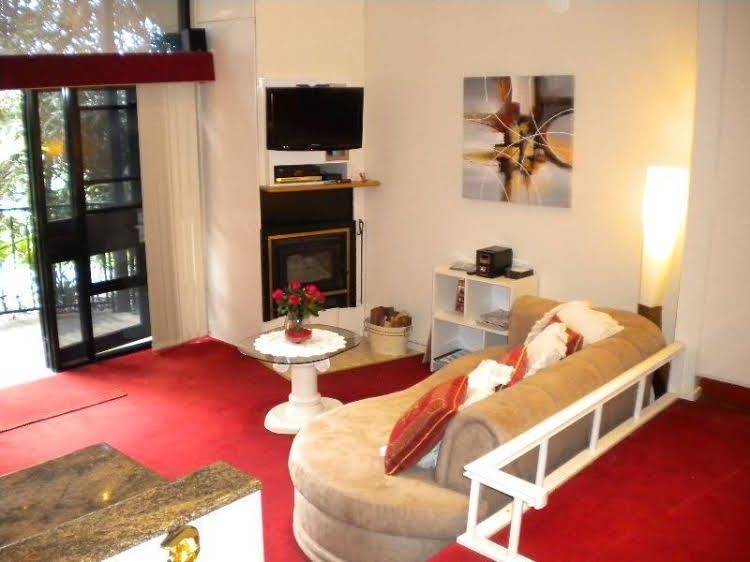 Tamborine Luxury Chalets2