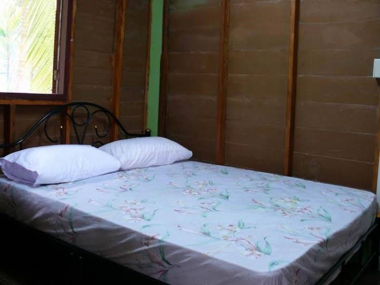 Hinkong Resort2