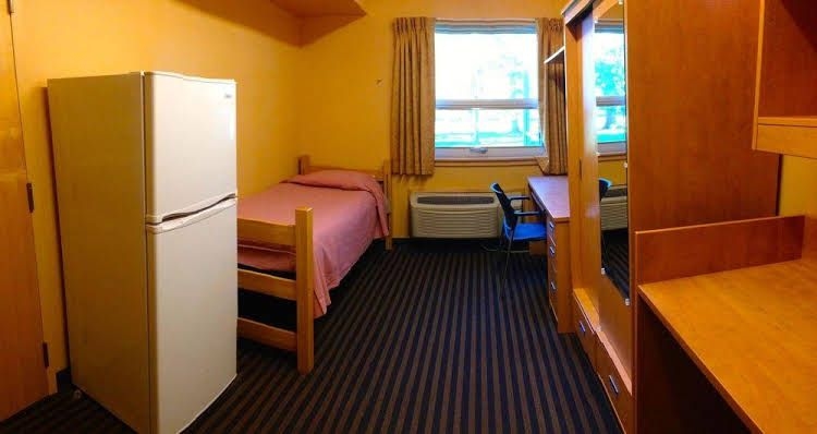 St. Lawrence College Residence - Kingston1
