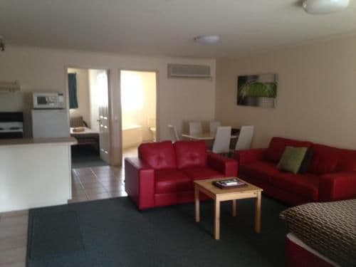 Family Apartment with Spa Bath