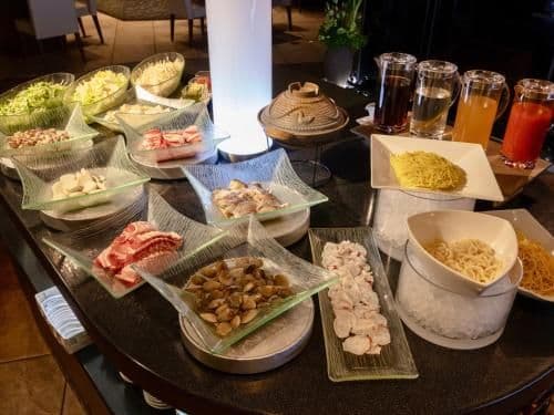 Deluxe Room with Tatami Area - Buffet Breakfast + Buffet Dinner Included - Non-Smoking