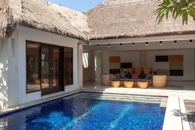 VILLA THREE BEDROOMS