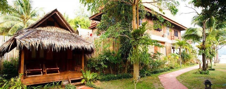 Baan Panburi Village at Yai Beach by Star Hut1