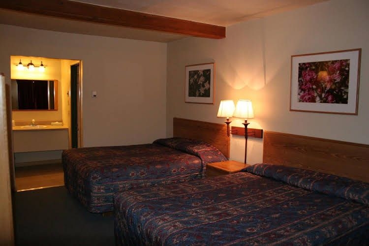 The Seasons Inn1