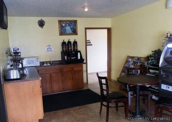Motel Willows3