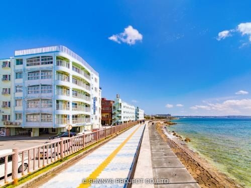โรงแรมโอกินาวะ โอเชียน ฟรอนท์ (Okinawa Ocean Front Hotel)0