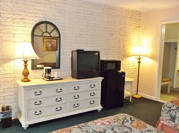 America's Best Inn & Suites Wilmington America's Best Inn & Suites Wilmington