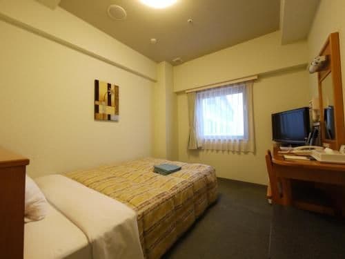 Single Room - Non-Smoking