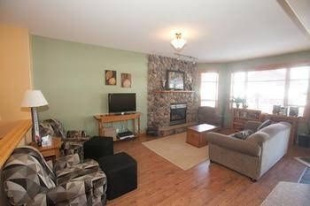 Keremeos Creek Crossing by Apex Accommodations3