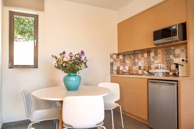 APARTMENT ONE BEDROOM