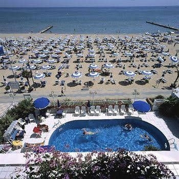 Hotel Rivamare0