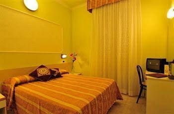 Hotel Liana2