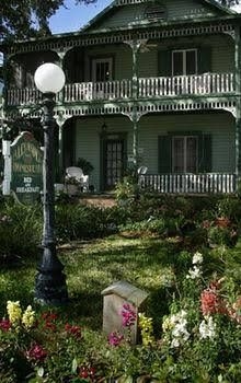 Alexander Homestead Bed and Breakfast1
