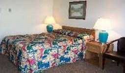Royal Motor Inn0