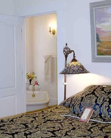 Starlight Pines Bed and Breakfast0