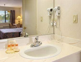 Days Inn - Duarte4