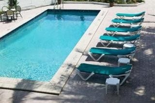 Tropic Cay Beach Hotel1