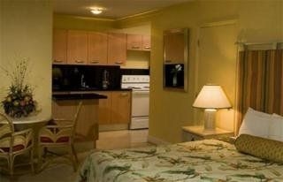 Tropic Cay Beach Hotel0